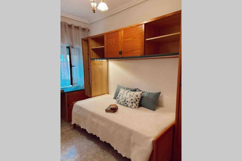 Calido Y Acogedor Apartamento, Ideal Para Familias Σαλαμάνκα Εξωτερικό φωτογραφία